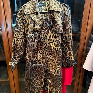 Dolce & Gabbana vinyl looking trench coat. Silk inside. Size 44.